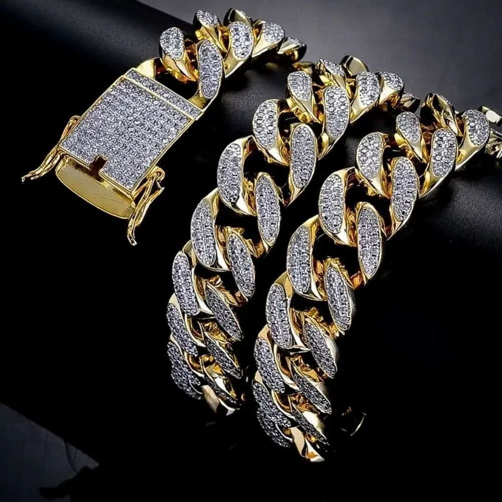 Gold 18" Diamond Simulate Cuban Link Choker Chain - Picture 4 of 4